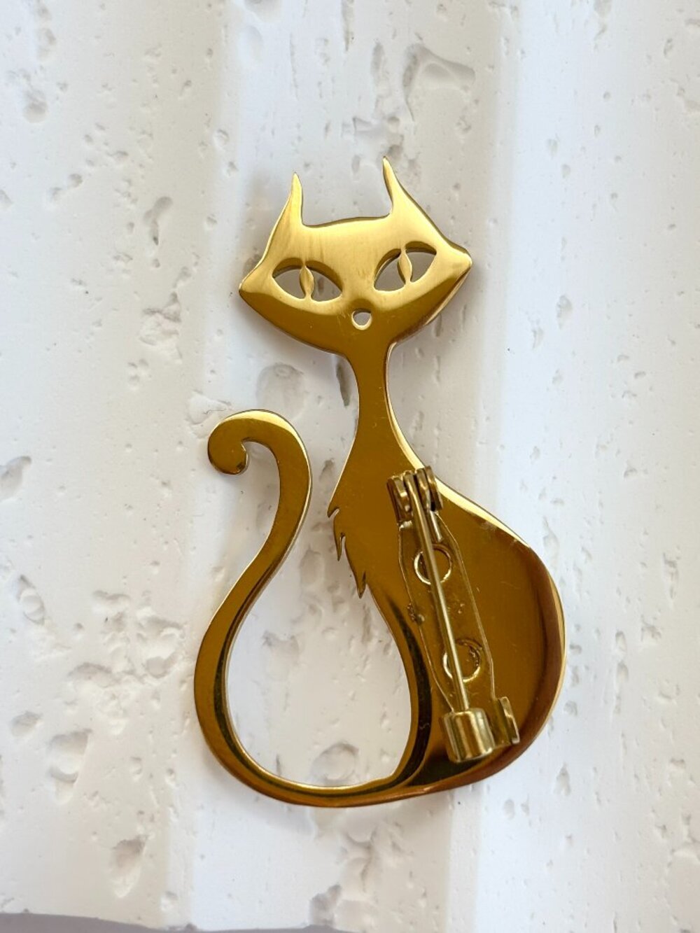 Kitten Cat Kitty Gold Toned Minimalist Cute Figural Brooch Pin - Picture 6 of 10